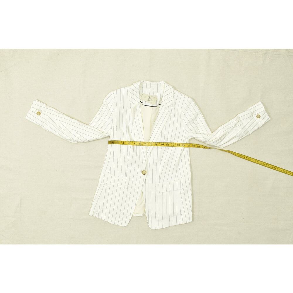 LOFT Petite Size 2P White Pinstripe Linen Blend One-Button Blazer - Picture 4 of 8